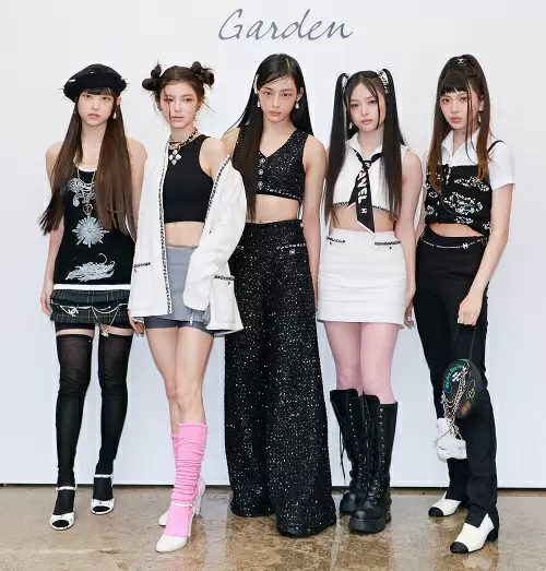 NewJeans