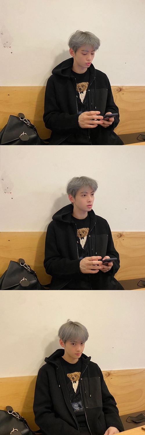 女神降臨 の美男子が 銀髪 に Astroチャ ウヌ 大胆イメチェンをついに解禁 Photo スポーツソウル日本版 女神降臨 の美男子が 銀髪 に Astroチャ ウヌ 大胆イメチェンをついに解禁 Photo スポーツソウル日本版