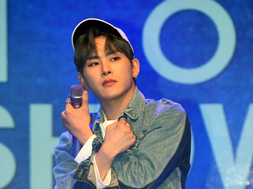 元infiniteホヤが入隊へ 突然のニュースで申し訳ない と直筆手紙を公開 スポーツソウル日本版