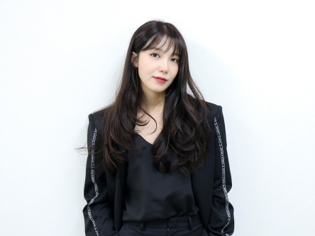 Apinkチョン・ウンジ、すべての“青春”に癒し与えるソロ歌手へ【インタビュー】