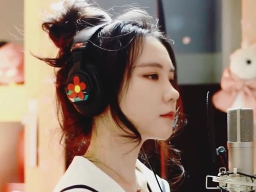 美女ユーチューバーJ.Fla、韓国人初のチャンネル登録者数1000万人突破