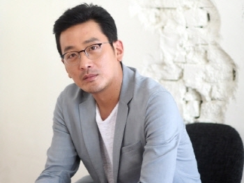 人気俳優ハ・ジョンウ、不動産投資も絶好調。スターバックスの貸主に