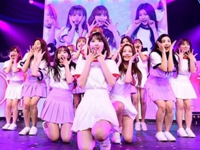 韓日合同ガールズグループIZ*ONE、日本初イベントに約4000人【PHOTO】