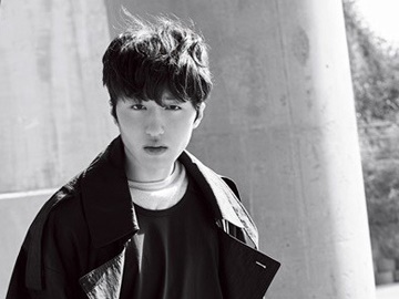 ドラマ『SKYキャッスル』で大活躍のSF9チャニ、最新グラビアで美男子ぶりを発揮【PHOTO】