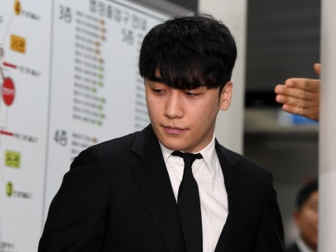 元BIGBANGのV.I、裁判所に出頭…早ければ本日（5月14日）中に拘束の結論が出る【PHOTO】
