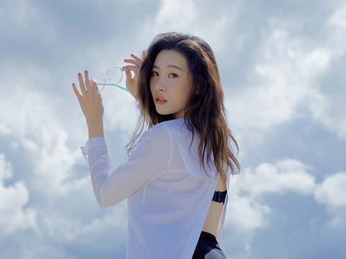 撮影中もファンに神対応！ 元Wonder Girlsソンミ、爽やかさ全開のグラビア公開【PHOTO】
