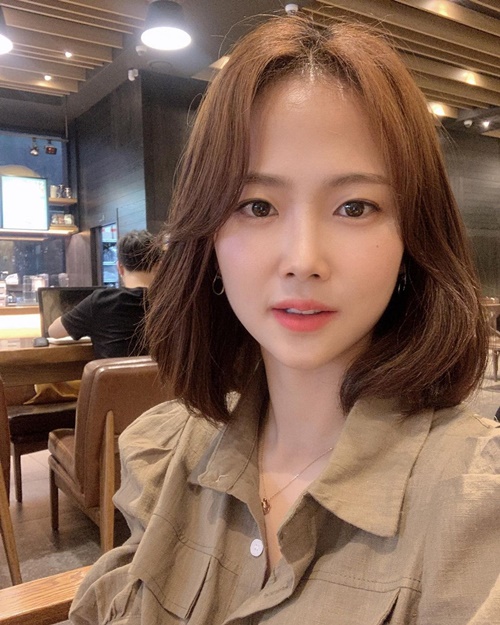 美女サッカー選手イ ミナ まるでモデルな自撮り写真に反響 完璧そのもの Photo スポーツソウル日本版 美女サッカー選手イ ミナ まるでモデルな自撮り写真に反響 完璧そのもの Photo スポーツソウル日本版