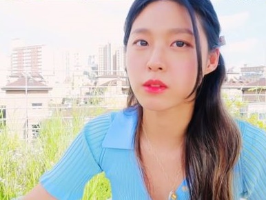 「可愛いふりをするたびにブスになっちゃう」AOAソリョンが“モッパン”動画を公開！【PHOTO】