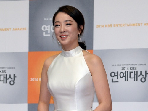 韓国の美女タレント、炎上した「夫が運営する企業の価値は1000億ウォン」の意図を釈明