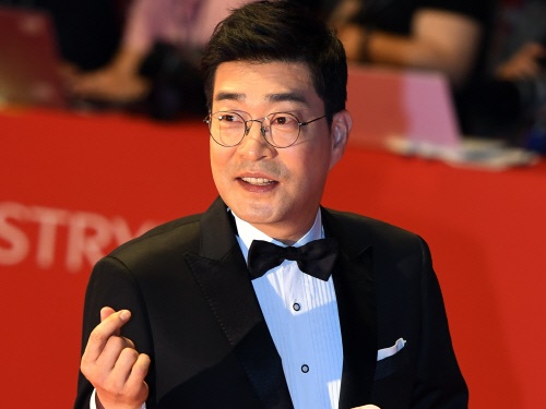 『梨泰院クラス』でパク・セロイの父を演じた俳優ソン・ヒョンジュ、キーイーストとの離別を発表