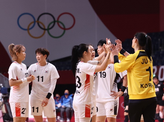 無観客が好材料に？女子ハンドボール“日韓戦”制した韓国側が語る「勝利の要因」とは【東京五輪】