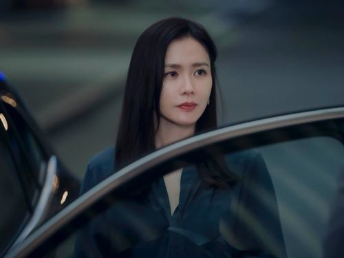 『愛の不時着』ソン・イェジン、新ドラマで“輝く39歳”に！スチール公開【PHOTO】