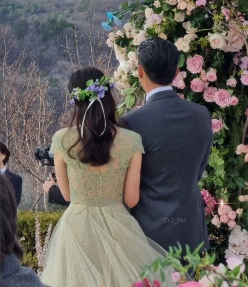 愛の不時着 ヒョンビン ソン イェジンの披露宴写真公開 花嫁はまるで ディズニープリンセス スポーツソウル日本版 愛の不時着 ヒョンビン ソン イェジンの披露宴写真公開 花嫁はまるで ディズニープリンセス スポーツソウル日本版