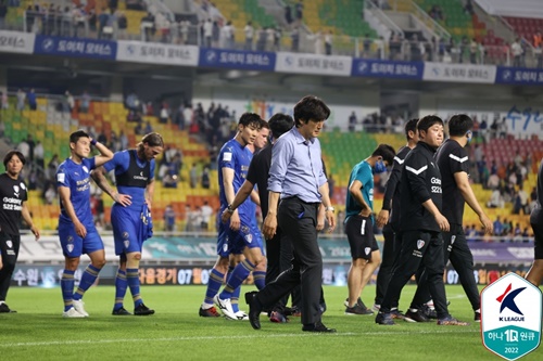 韓国の視点 サッカー界で散見される軽率な 辞任要求 の声 監督交代は極端な ファンタジー だ スポーツソウル日本版