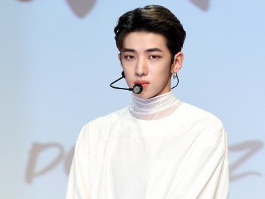 K-POP男性アイドルのジェチャンが“いじめ”説を否定、法的対応を示唆