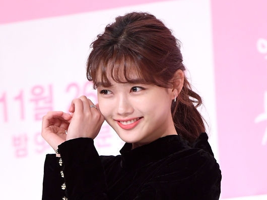 トンイ 名子役キム ユジョン 釜山の海でキャミソール姿の肩出しshot まじもんの天使だ Photo スポーツソウル日本版 トンイ 名子役キム ユジョン 釜山の海でキャミソール姿の肩出しshot まじもんの天使だ Photo スポーツソウル日本版