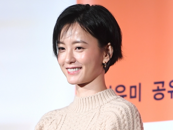 【写真】「アラフォー!? 嘘でしょ」チョン・ユミ、“20代にしか見えない”童顔美貌