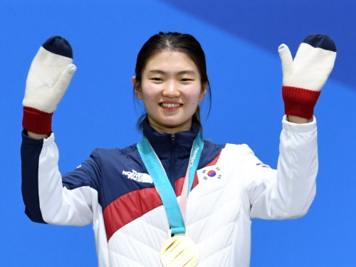 “同僚中傷”で北京五輪欠場の韓国ショートトラック選手、世界大会で代表復帰か「原則的に防げない」