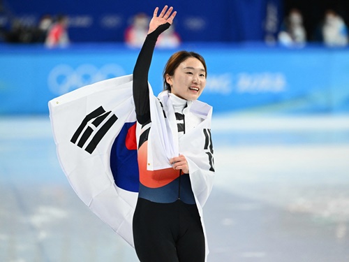 「信じられない！」韓国ショートトラックの女子エース、金メダル獲得で喜び爆発「平昌より嬉しい」【北京五輪】
