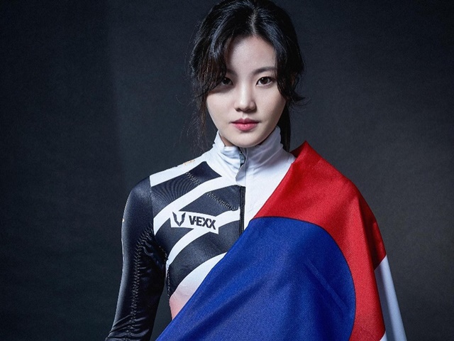 【写真】五輪金の韓国美女スケーター、圧巻の“美腹筋”に反響続々「え、モデル？」「致命的…」