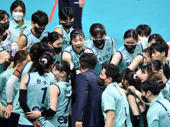 「選手19人中18人が陽性」感染者続出で中断中の韓国女子バレーVリーグ、新たなクラスターが発覚
