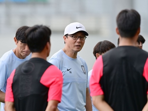 日本に縁ある選手、欧州組も！元Jリーガー率いるU-23韓国代表、アジアカップ前最後の候補合宿へ