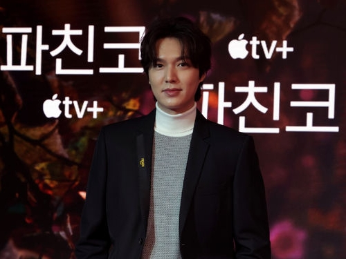 俳優イ・ミンホが13年ぶりにオーディション参加！『Pachinko パチンコ』で気づいたことは？ “生まれ変わった感じ”