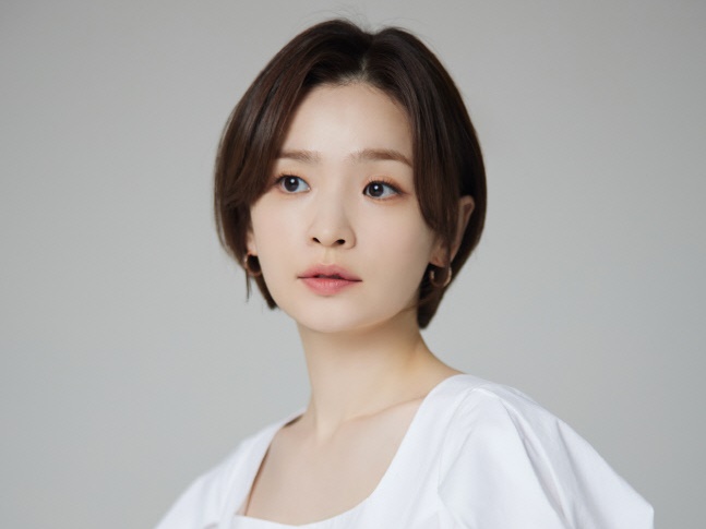 結婚したソン・イェジン主演『39歳』で余命宣告を受けた“親友”を演じた女優チョン・ミドの思い【インタビュー】