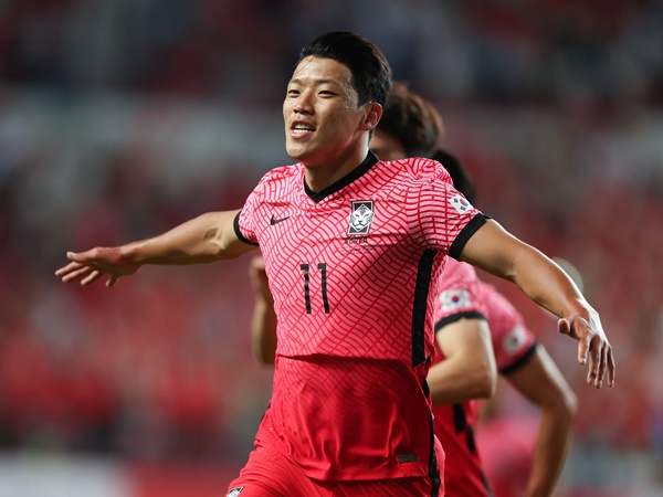 サッカー韓国代表選手、相手ファンから人種差別被害か…所属チームが声明「非常に失望」