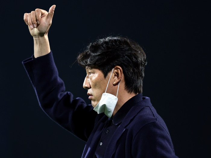 元G大阪、柏の青年監督パク・ドンヒョクが韓国2部で旋風！「外国人ゼロ」「最低年俸」でも上位躍進