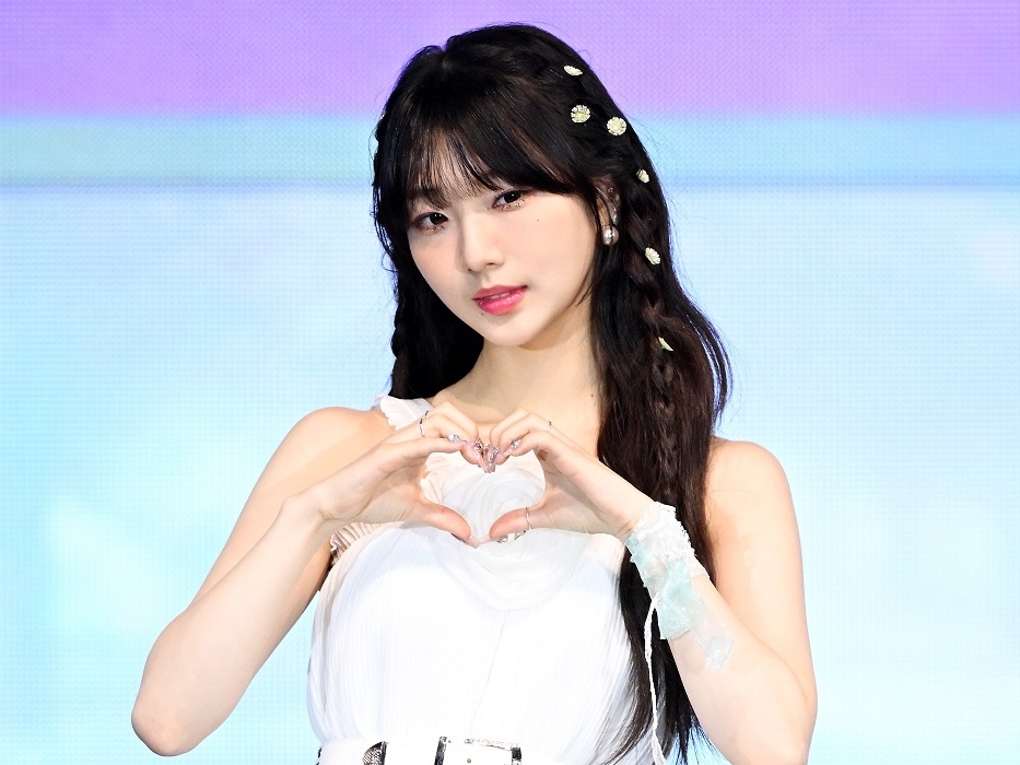 公演中にステージで倒れて心配の声続いたLOONA（今月の少女）のヨジン…所属事務所「回復中」