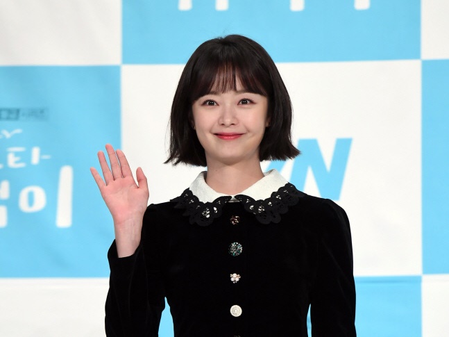 レギュラー5年目の番組を「降板して」と指摘された韓国女優、当該ユーザーを“公開処刑”にして話題