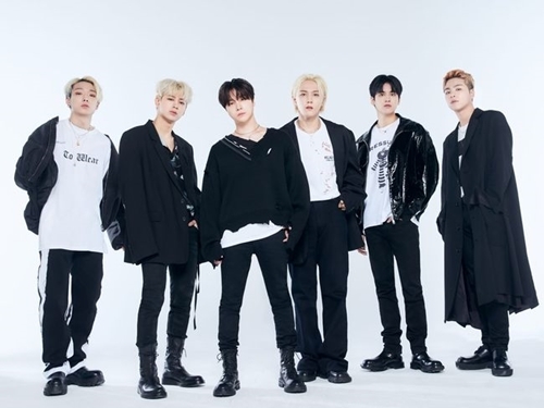 iKON、日本ツアーのフィナーレを華やかに飾った感動の170分「私たちは最高のラッキーマンです」