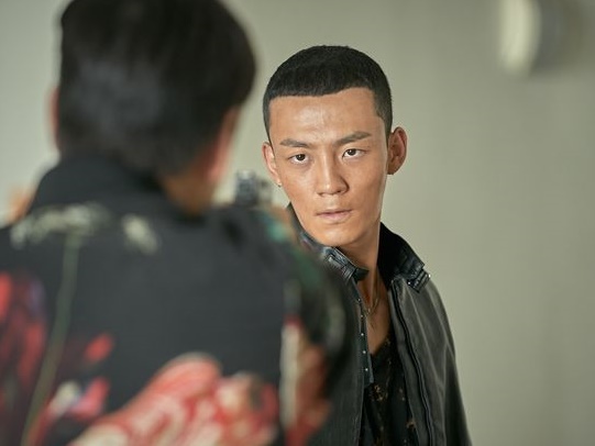 元恋人の“ブチギレ暴露”で物議を醸した韓国俳優、『ナルコの神』で好演！「すべての部分が成長」