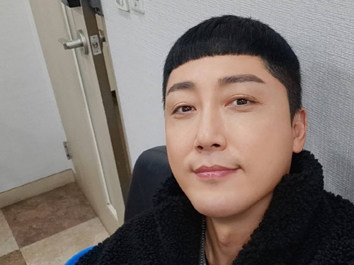 父に殴られて緊急搬送された韓国芸人、同業者が「韓国では被害者になってはいけないのか」と怒り
