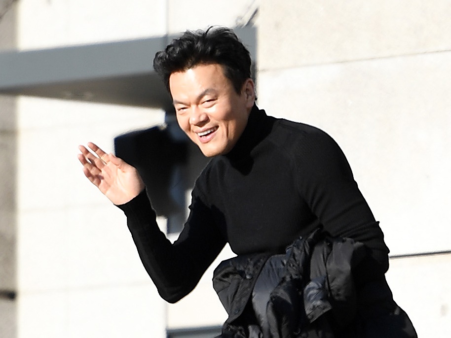 TWICEやNiziUを生み出したJ.Y. Parkことパク・ジニョン、現在は米オーディション「感慨深い」