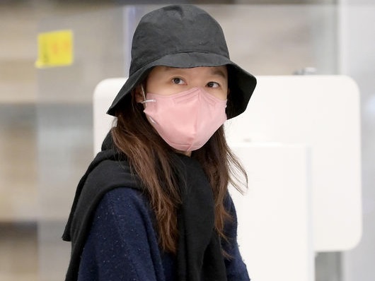 10歳年下の夫と早くも離ればなれに…結婚したばかりの女優コン・ヒョジンが“一人”を選んだワケ