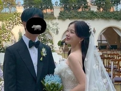 女性YouTuberの結婚式に俳優イ・ビョンホンやEXOメンバーも参加？過度な関心にインスタ非公開へ