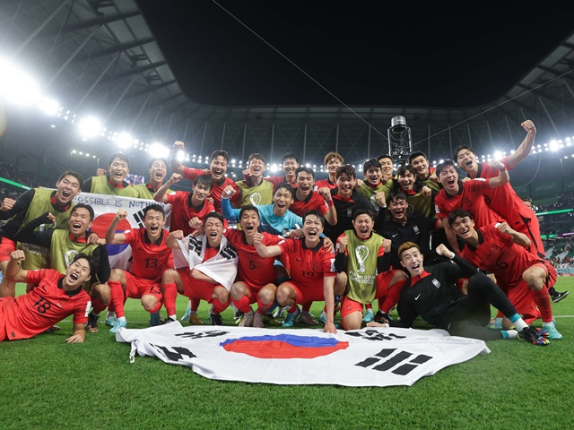 W杯で“日韓戦”なるか！信頼と根気のベント・コリア…16強は偶然ではない