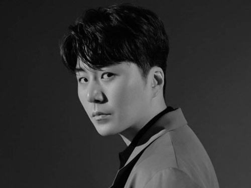 飲酒運転で交通事故…“四天王”とされる韓国の大御所歌手の息子、番組側がドラマ降板を発表