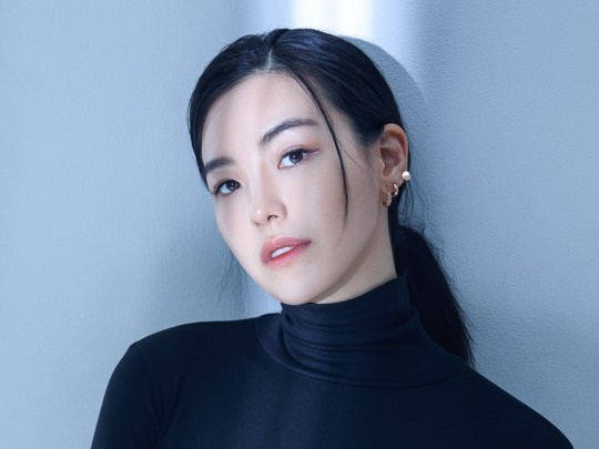 「アバター観てきた！」をアピールしようとSNS投稿した韓国タレント、“違法撮影”の非難受け謝罪