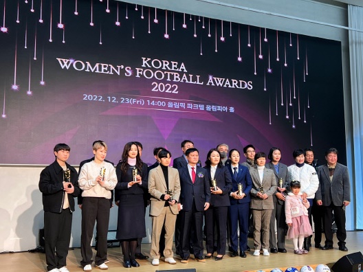 日本人選手も戦う韓国女子サッカーWKリーグが「年間表彰式」初開催 発足13年で新たな試み