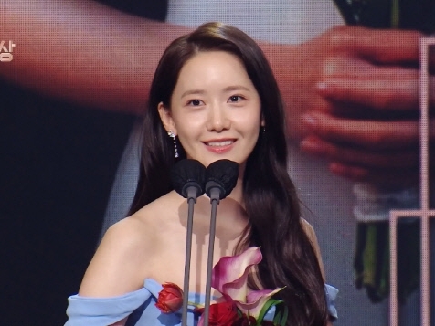 “女優としても絶好調”『ビッグマウス』主演ユナが「MBC演技大賞」で2冠「忘れられない作品」