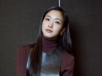 人気女優キム・ゴウン、俳優キム・ソンチョルのスパルタ指導に涙？芸術学校同期への感謝伝える【インタビュー】