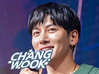 日本イベントも期待大、俳優チ・チャンウクが初のインドネシアファンミを成功裏に終了