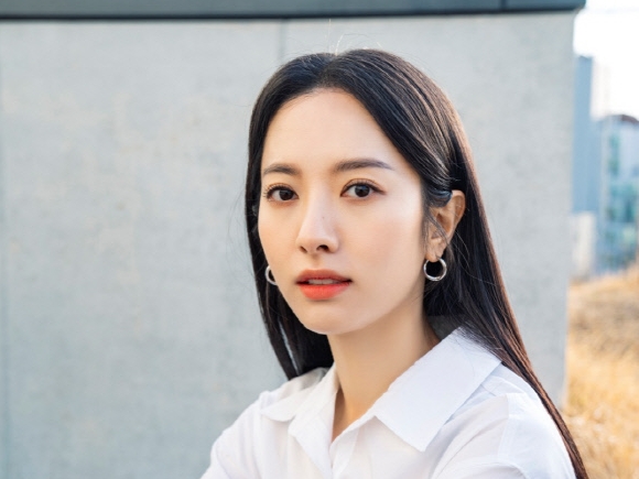 宇宙少女ボナ、アイドル×女優の二刀流を頑張れる秘訣とは？性格は意外と負けず嫌い？【インタビュー】