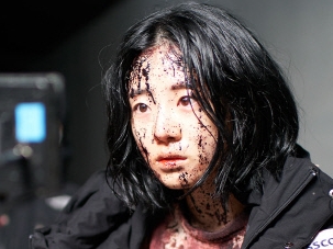 『魔女2』撮影の裏側が公開、“1408倍”を勝ち抜いた主演女優の情熱から茶目っ気たっぷりな姿まで