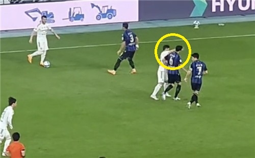 イ・ギュソンがムン・ジファンを殴打した瞬間