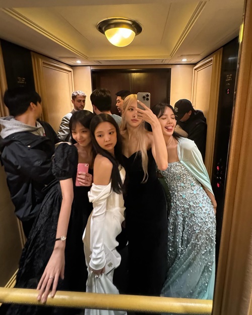 BLACKPINK 集合写真