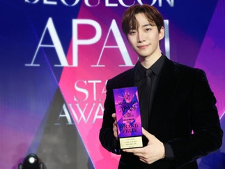 2PM・ジュノが『キング・ザ・ランド』で得た栄誉。2024年に始めるのは…